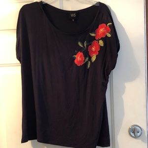 W5 SS Floral Aplique Top